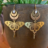 Boucles d'oreille papillon de nuit quartier de lune quartz-BIJOUX-THE FASHION PARADOX