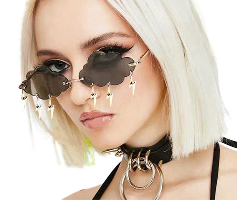 Lunettes de soleil nuages avec breloques éclairs - Lunettes - THE FASHION PARADOX
