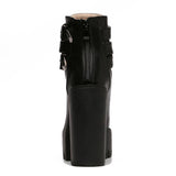 Bottines goth, grunge en simili cuir avec sangles - Chaussures - THE FASHION PARADOX