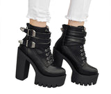 Bottines goth, grunge en simili cuir avec sangles - Chaussures - THE FASHION PARADOX