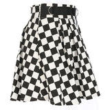 Jupe patineuse évasée à damier avec ceinture noire - Jupes - THE FASHION PARADOX