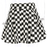 Jupe patineuse évasée à damier avec ceinture noire - Jupes - THE FASHION PARADOX