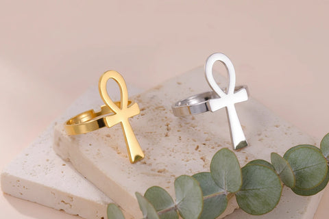Bague Ankh minimaliste en acier inoxydable, bijou symbolique unisexe, vue de face
