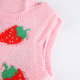 Crop top tricot en maille fine rose ou bleu motifs fraises - Top - THE FASHION PARADOX