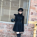 Petite robe noire patineuse gothique rock laçage - Robes - THE FASHION PARADOX