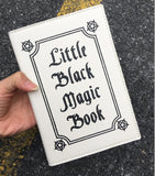 Sac à main a bandoulière black magic book - Accessoires - THE FASHION PARADOX